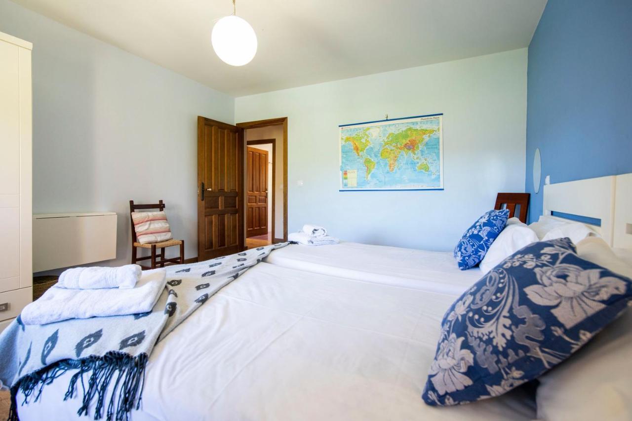 Apartamentos Ribera Del Duero Las Escuelas Vadocondes Extérieur photo